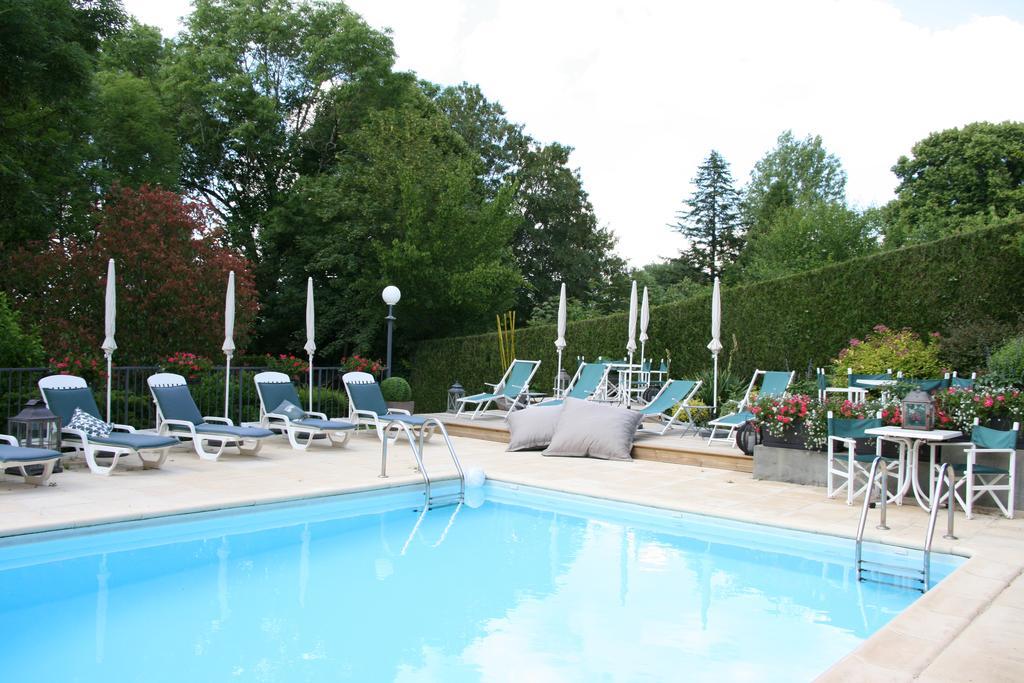 Logis Hotel Auberge De L'Etang Magnac-Bourg Exterior foto